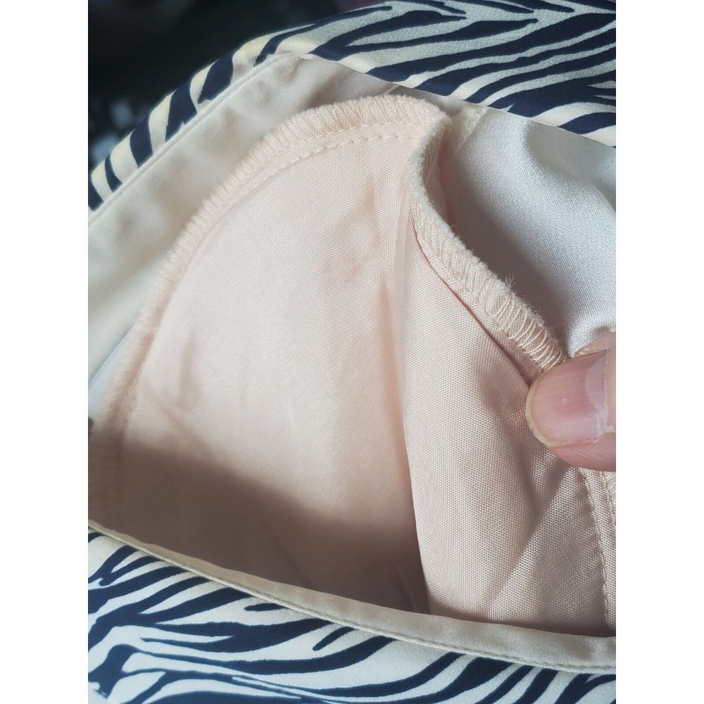 Vintage Exit Shop Women Medium 100% Silk Button D… - image 5